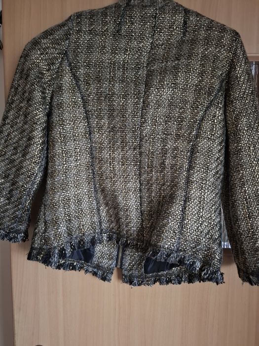 Złotoczarna chanelka