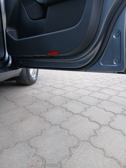 Продам гольф6  2011р 1.2 бензин
