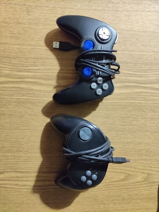 Продам 2 джойстика фирма Genius, деталі по видео і тел.