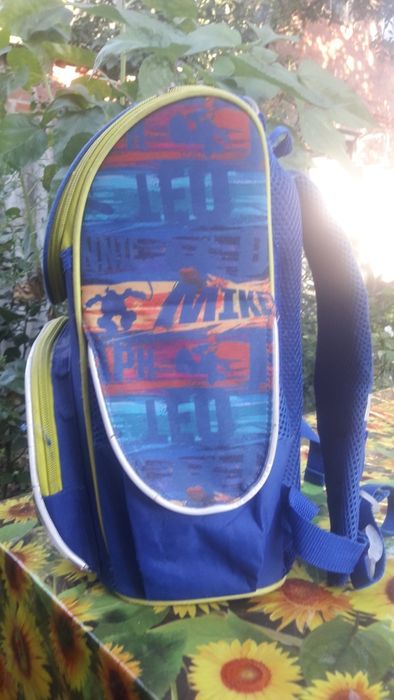 Рюкзак игрушки :маска,очки