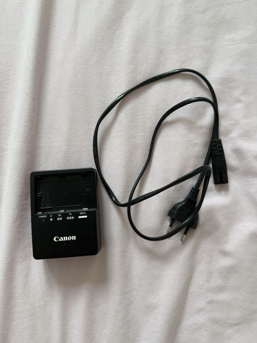 Canon EOS 70D + Objetiva 24mm f/2.8 STM | Kit Compacto