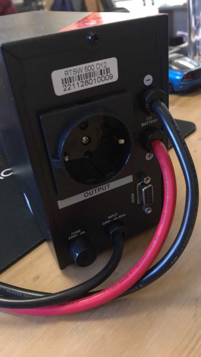 Безперебійник RITAR RTSW-600 LCD — ДБЖ (12В, 360 ВТ)