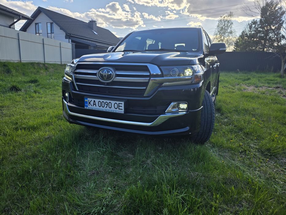 Продам Toyota Land Cruiser 200 2019 р.в.