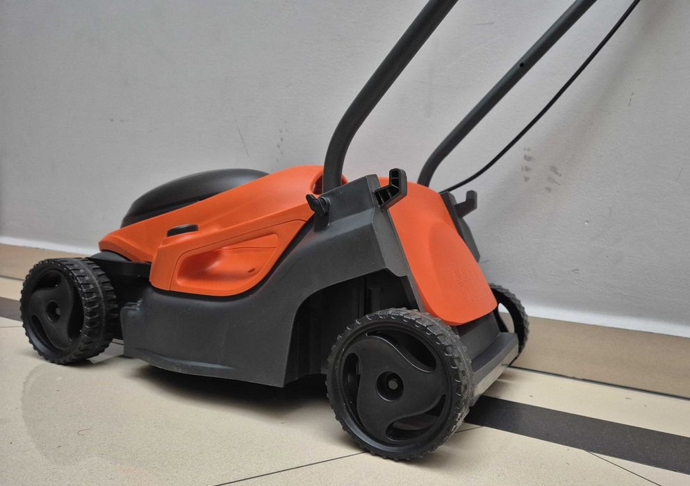 Kosiarka akumulatorowa Flymo 18V Simplimow 320 32cm  HUSQVARNA