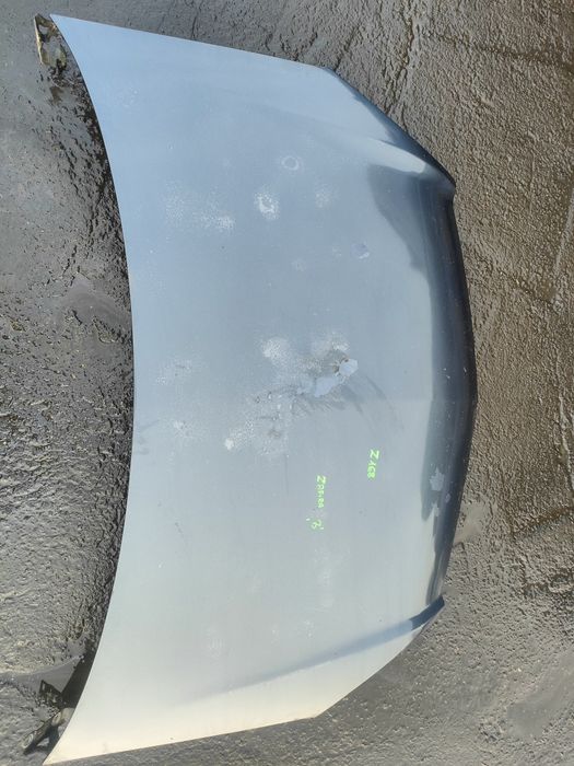 Opel Zafira B maska przód Z168