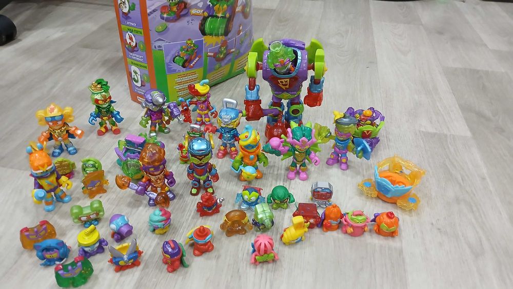 Kazoom kids,казум кідс,іграшки,фігурки