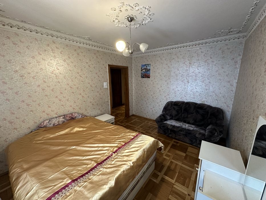 Продам 4 ком Центр ЦУМ Сертификат Євідновлення