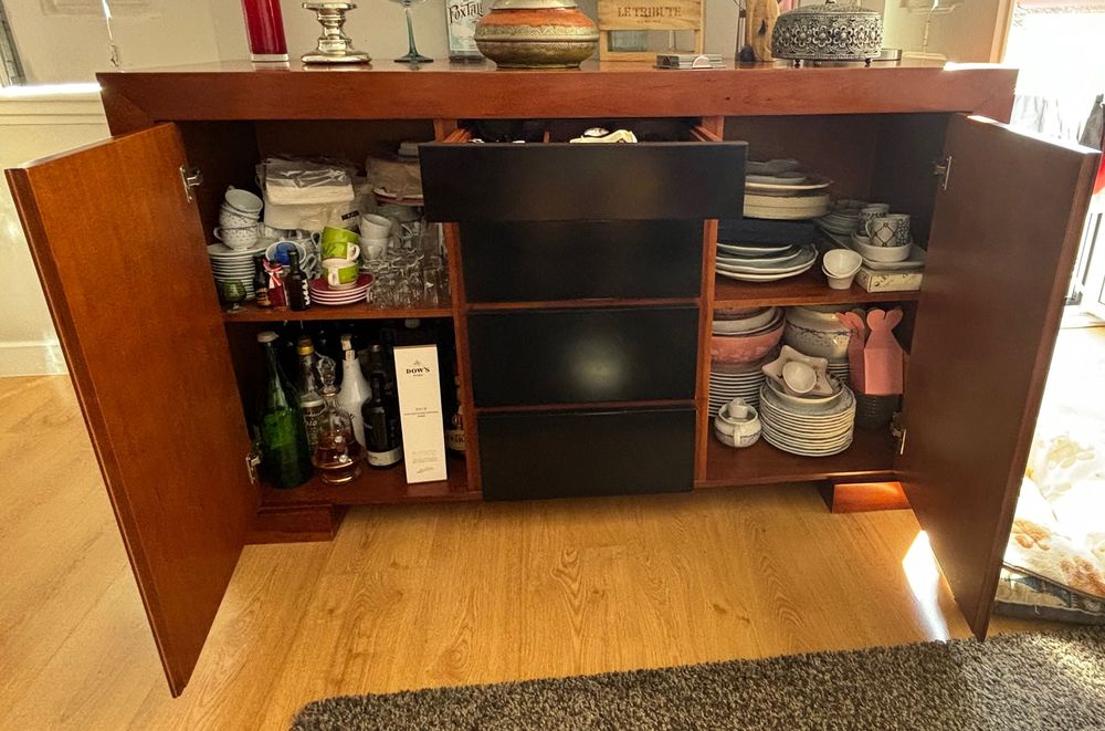 Móvel apartador de loiça, usado em ótimo estado (produção nacional)