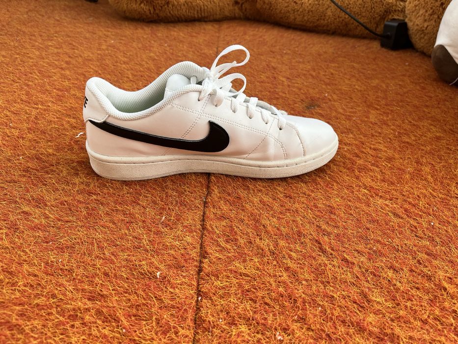 Nike Court Royale 2 (Ótimo estado)