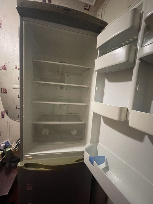 Холодильник LG б/у