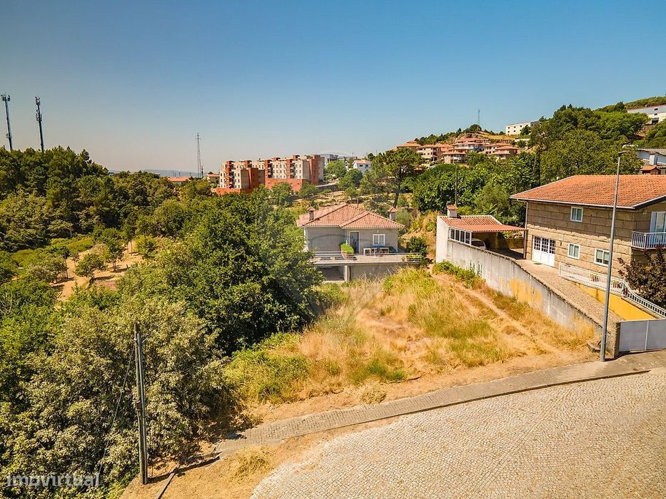Terreno  para venda — Baião (Santa Leocádia) E Mesquinhata, Porto