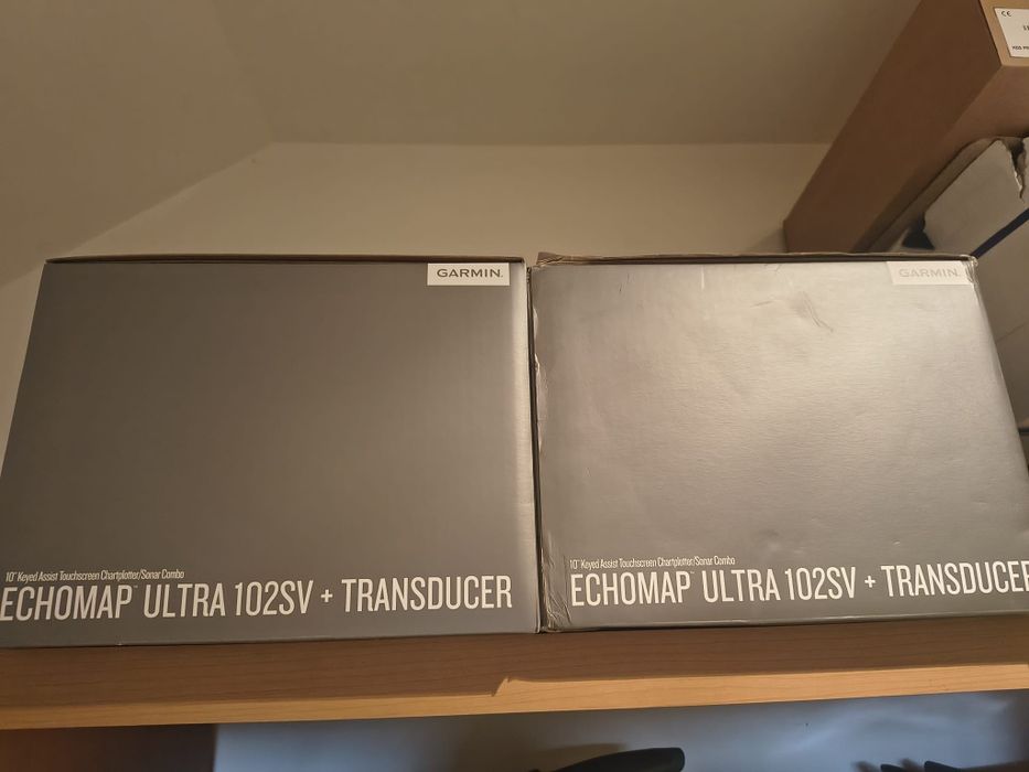 Plotter Garmin Echomap ultra 102 sv com transdutor