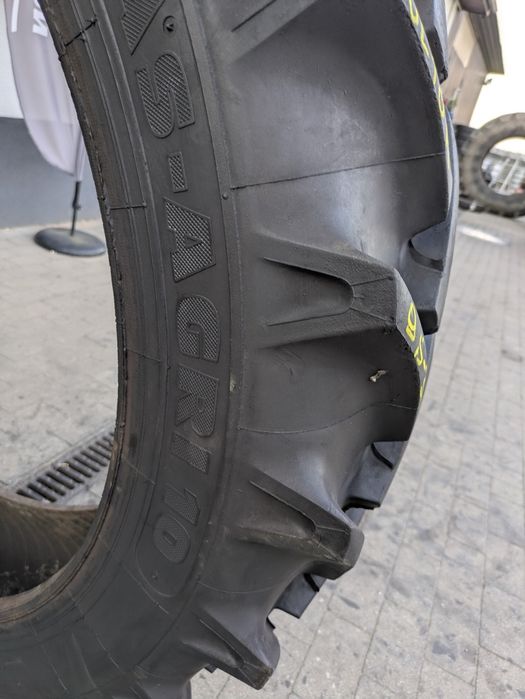 9.5-36 Cultor AS - AGRI 10. 9.5R36  opona rolnicza używana