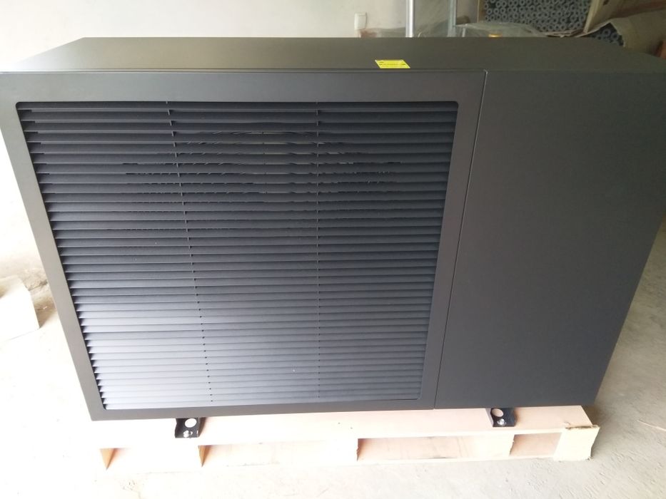 Тепловий насос Sunrain BLN-TC3 (15 кВт)