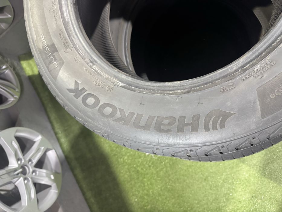 Шини Hankook 235/65r17 літо комплект б/у склад