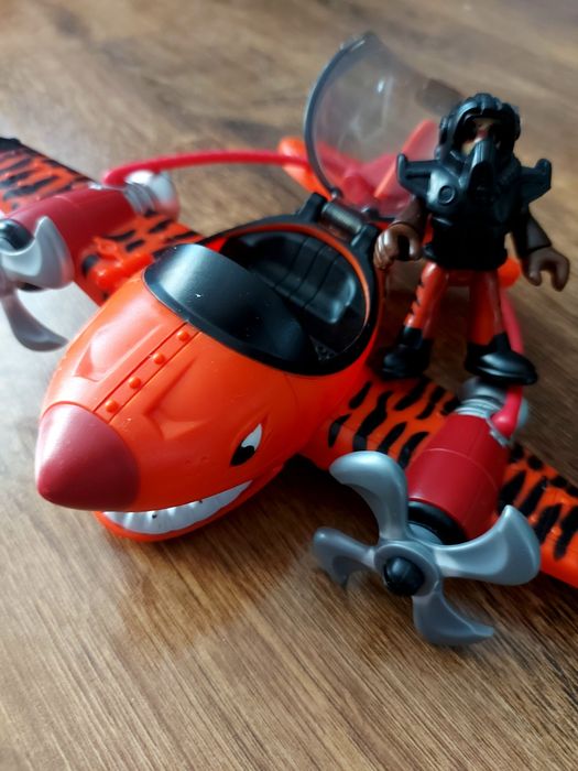 Samolot zabawka z pilotem