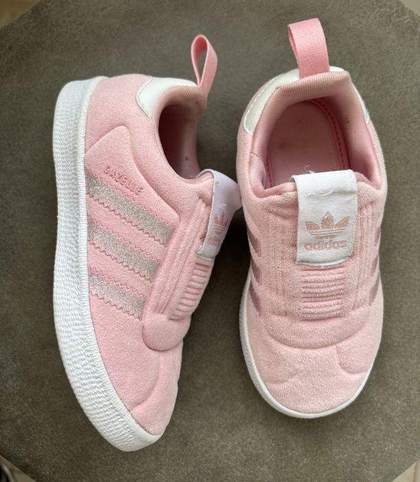 Adidas gazelle  кроссовки 25 р. Германия кросівки Оригинал мокасины мокасіни кеди кеды