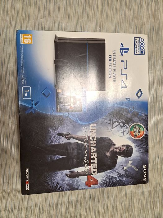 PS4 Usada com 2 dualshock 4 em excelente estado