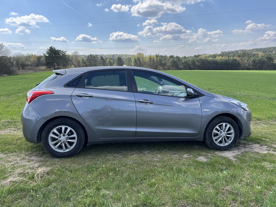 Samochód Hyundai i30 2013 LPG Bogata wersja alufelgi