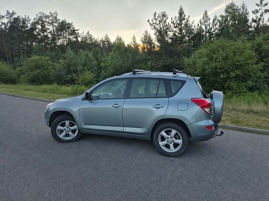 Toyota RAV-4