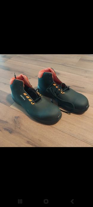 Nowe Buty ochronne Artra wodoodporne