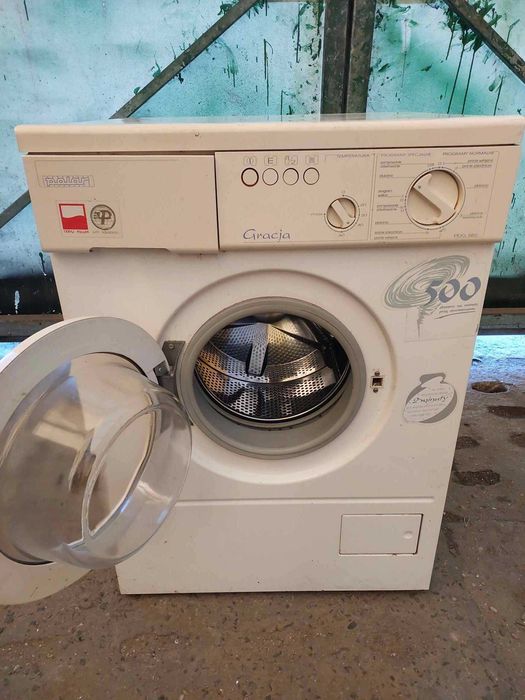 Pralka automatyczna Polar typ P0 g585 wsad 5 kg grzałka 2000 W