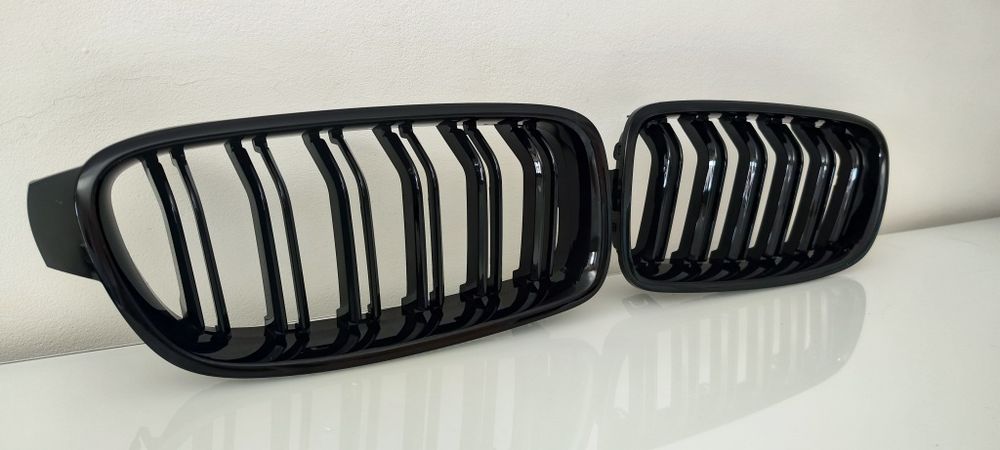 Conjunto personalização BMW Série 3 F30/F31 preto brilhante - novo