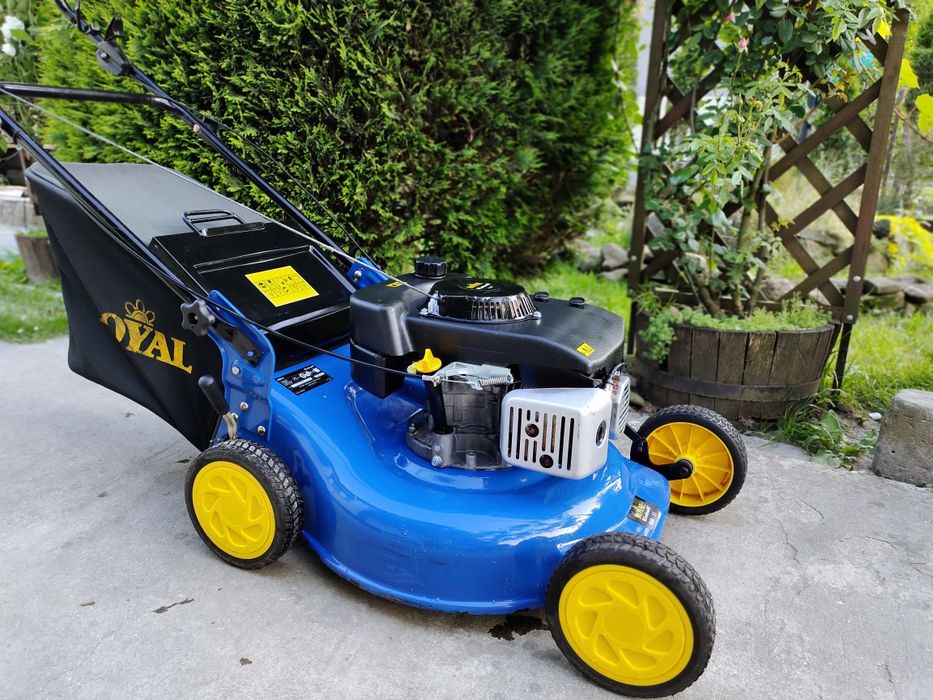 Газонокосарки бензинові косарки самохідні Honda AL-KO Briggs Stratton