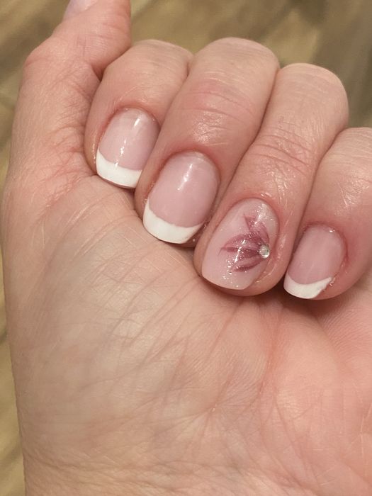 Paznokcie zel hybryda przedluzanie