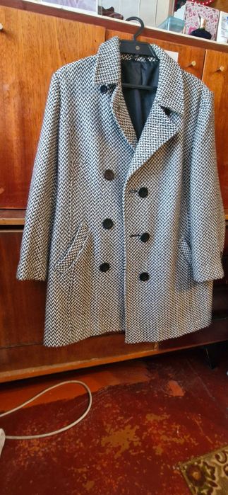 Пальто класика яка завжди актуальна