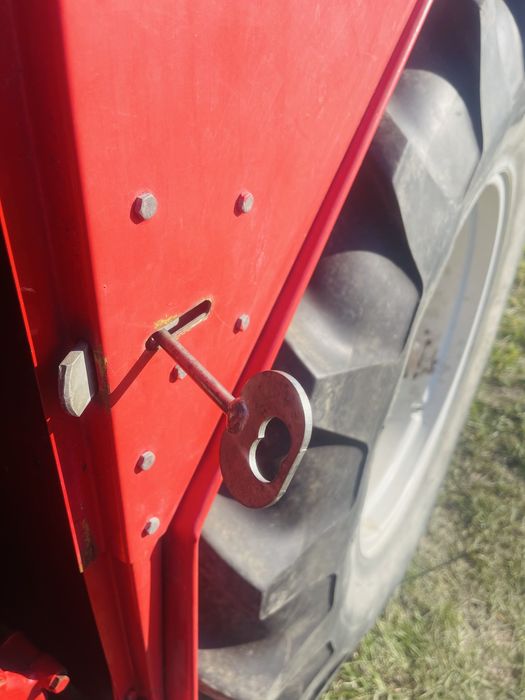Комбайн Massey Ferguson 19