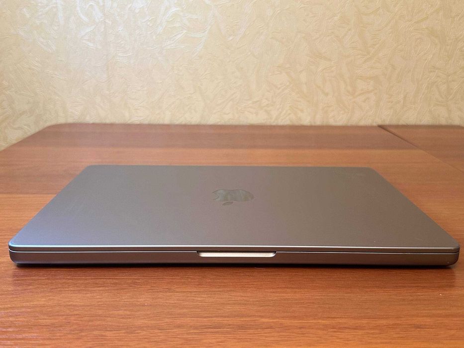 MacBook Pro 14 2021 16 512 m1 pro