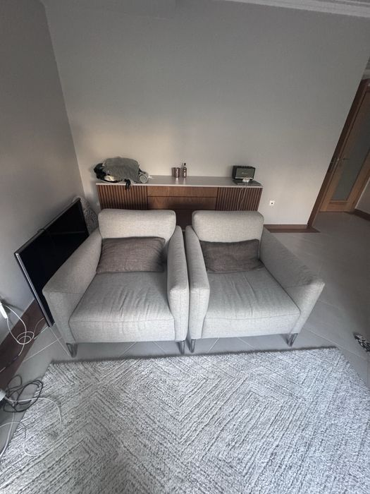 Conjunto sofa 3 lugares + duas poltronas