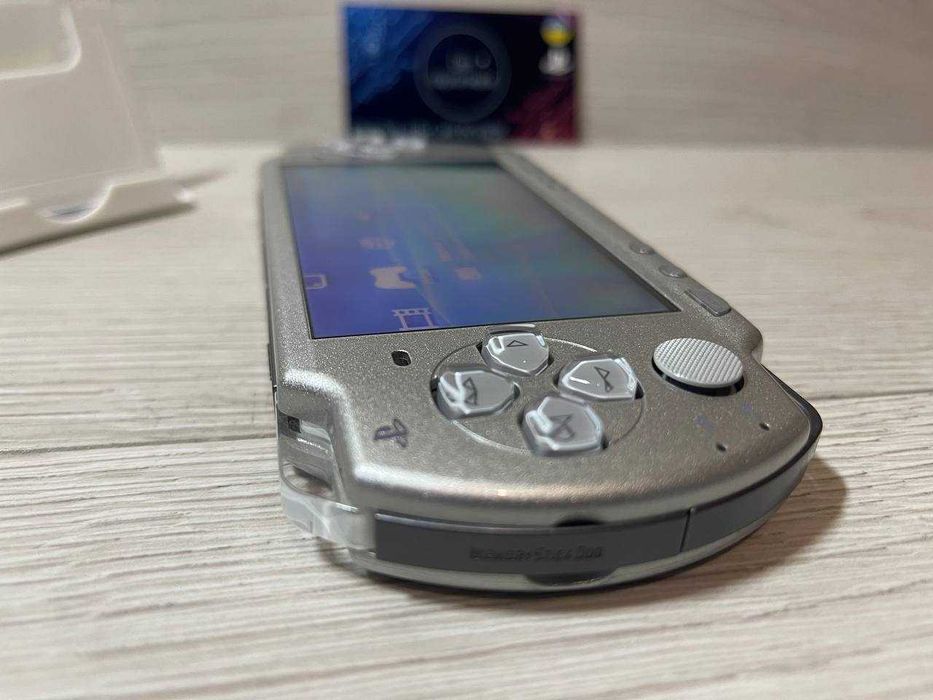 Ігрова консоль Sony PSP SLIM 2000 ICE SILVER 64GB +70 Ігор вcтановлено