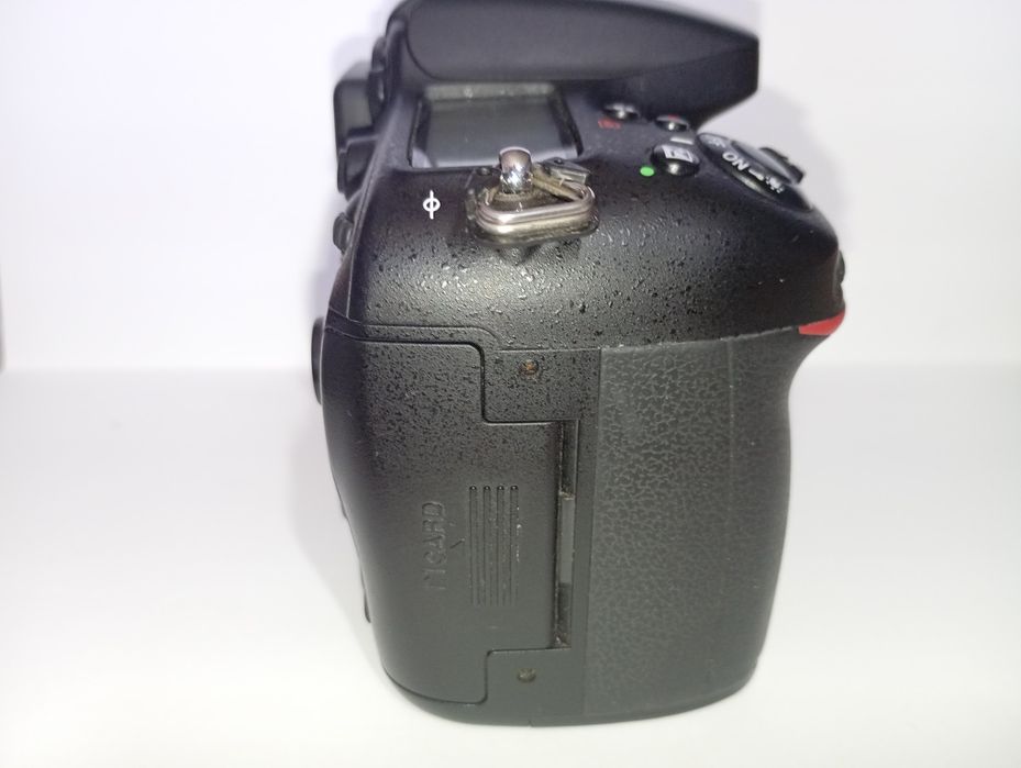 Nikon d7100 i 2 obiektywy  mały przebieg