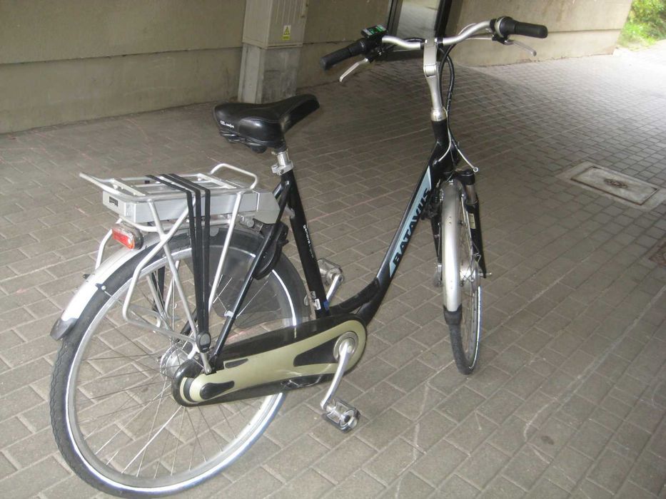 Rower elektryczny Batavs-genova e-go 8p,manetka,gold bateria