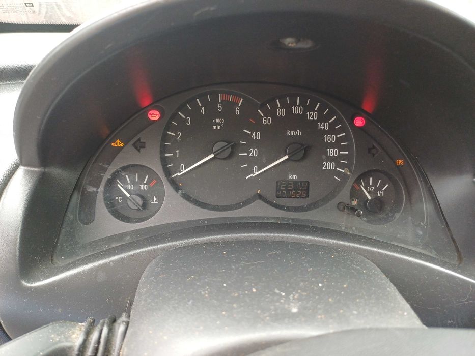 OPEL CORSA 1.7 - Usada a Circular – Económica e Fiável