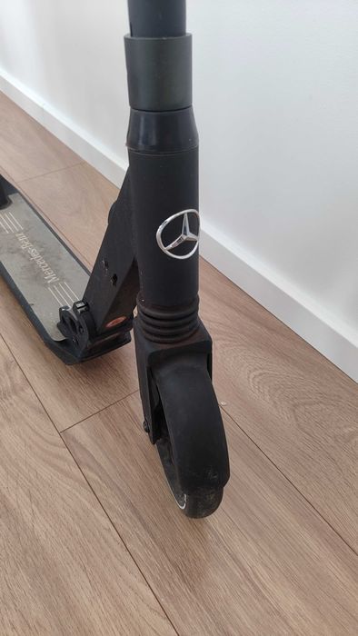 Hulajnoga miejska Mercedes-Benz Micro Suburb