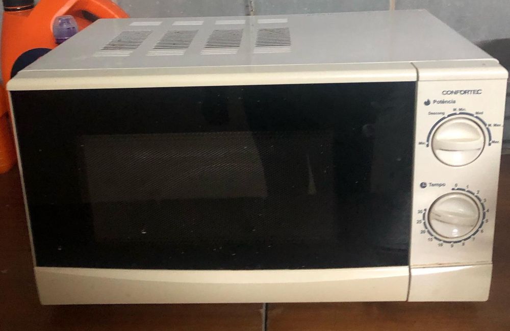 Microondas branco