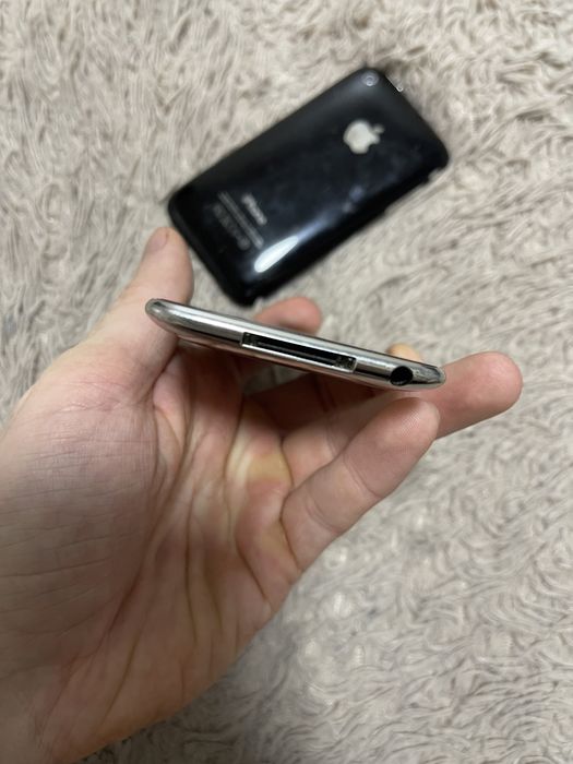 Ipod 8 gb працює