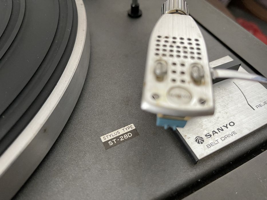 Sanyo - giradiscos  TP 626