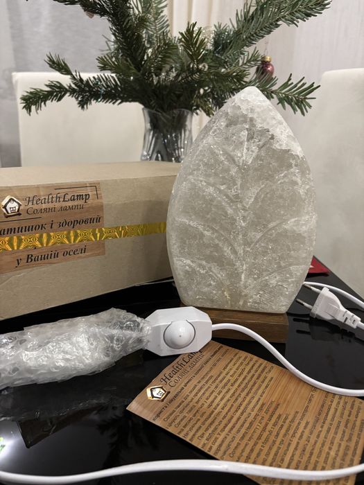 Соляна лампа Helth lamp