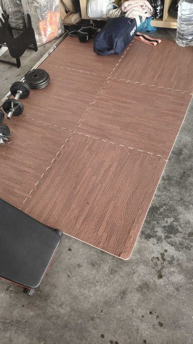 Brown Training Mat498546440038656000