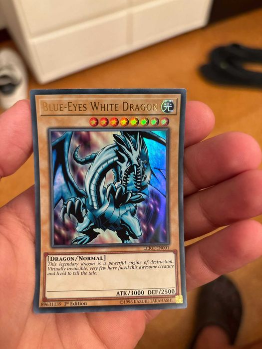 Blue-Eyes White Dragon (Ultra Rare 1st Edition) LCKC-EN001 - Yu-Gi-Oh!