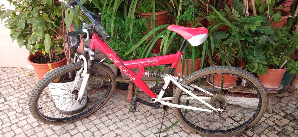 Bicicleta BTT roda 26