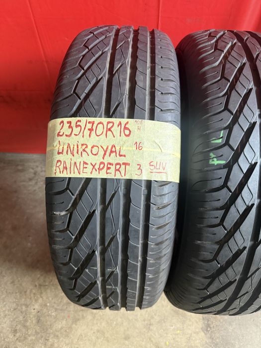 Pneus 235/70/16 Uniroyal Impecaveis