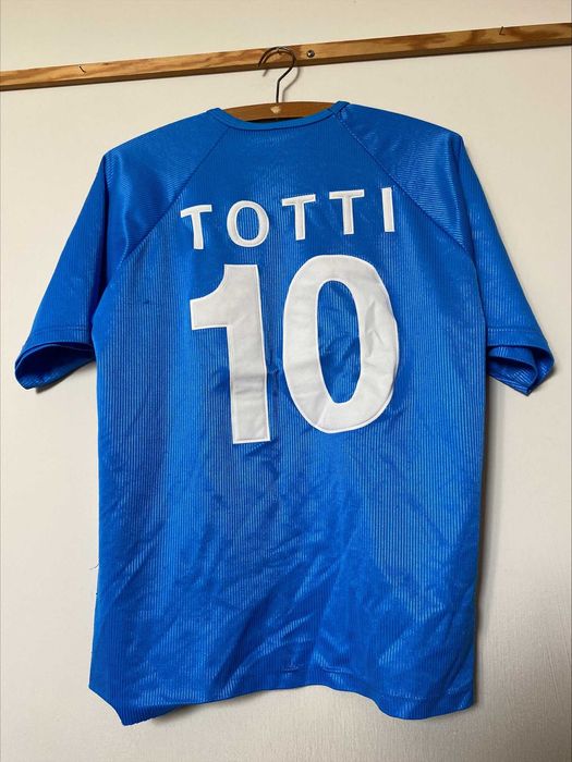 Maillot Italie vintage extérieur N°10 TOTTI 2006-2007