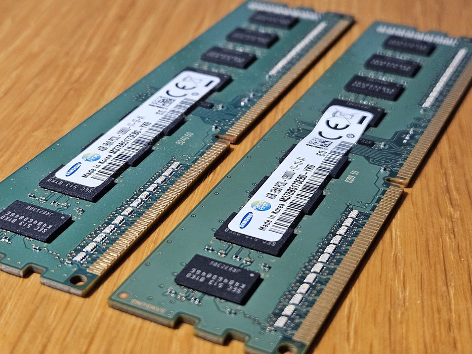 Pamięć operacyjna RAM 2x DDR3 4GB Samsung 1Rx8 PC3L 12800U-11-13-A1