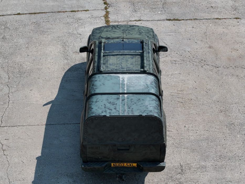авто Nissan Navara 4x4