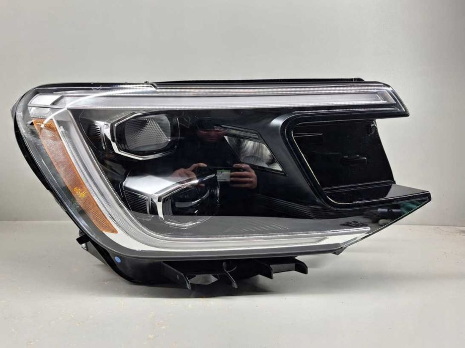 Volkswagen Atlas Teramont 1, 2 Фары (фара левая, правая) USA EU